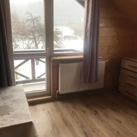карпатський краєвид Country house Tatariv